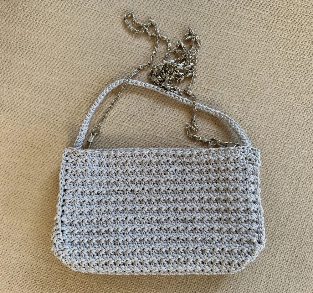 Crochet handbag